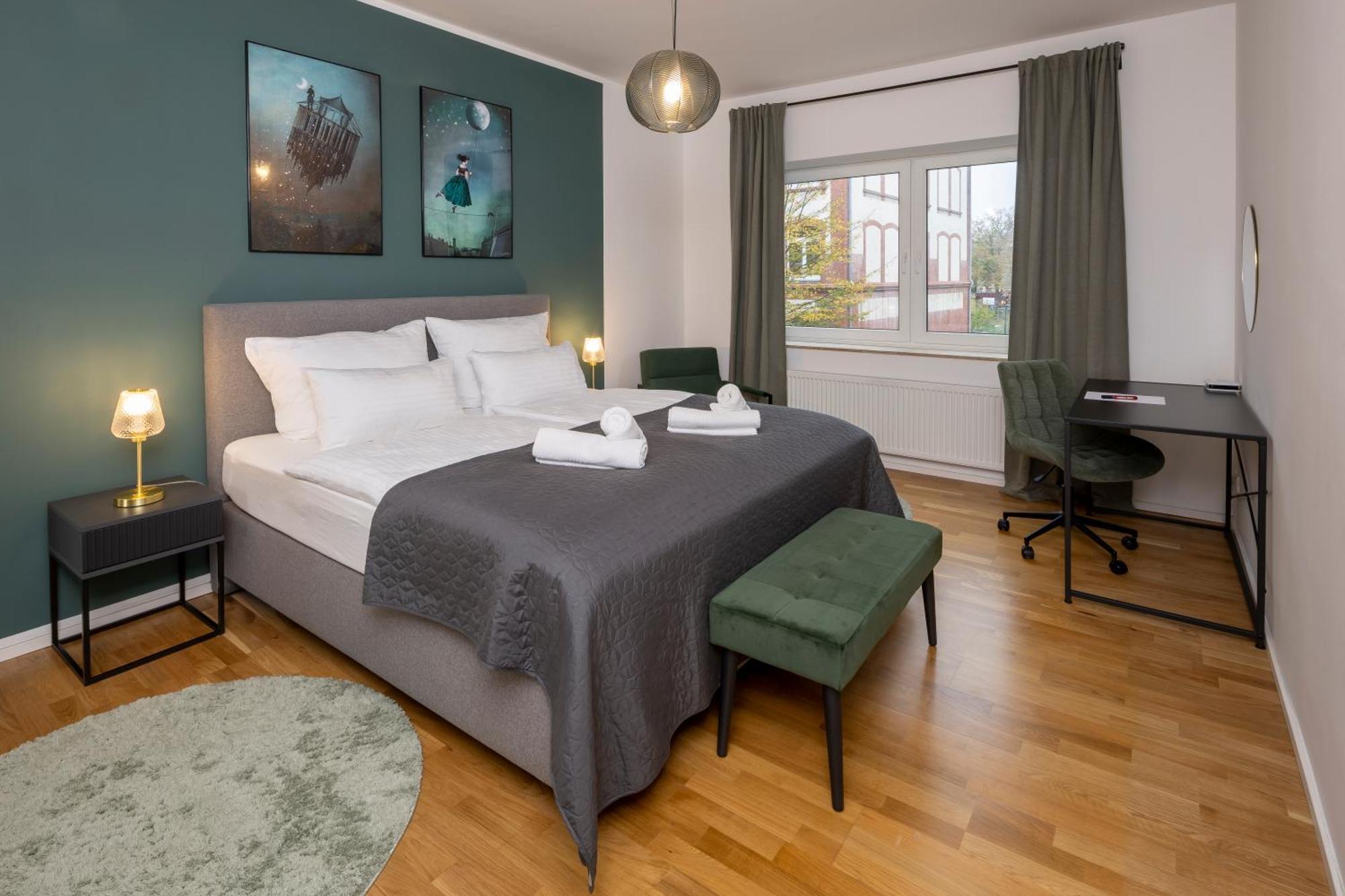 Olive Apartments - 2X Kingsize Betten - Sehr Zentral Leverkusen Eksteriør billede