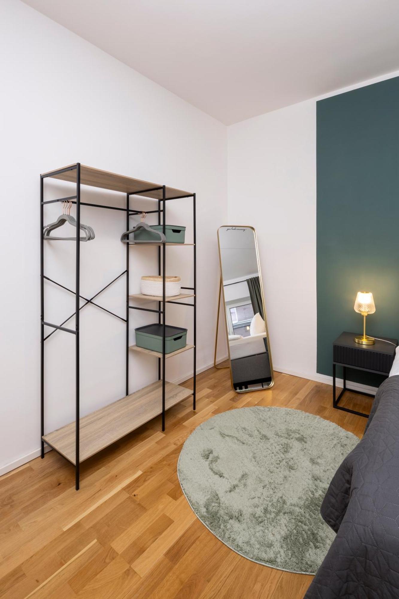 Olive Apartments - 2X Kingsize Betten - Sehr Zentral Leverkusen Eksteriør billede